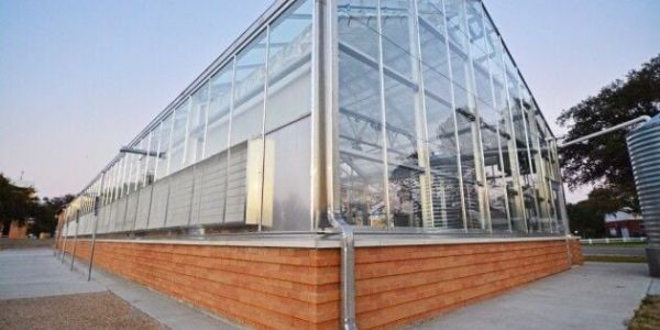 greenhouse builder near me